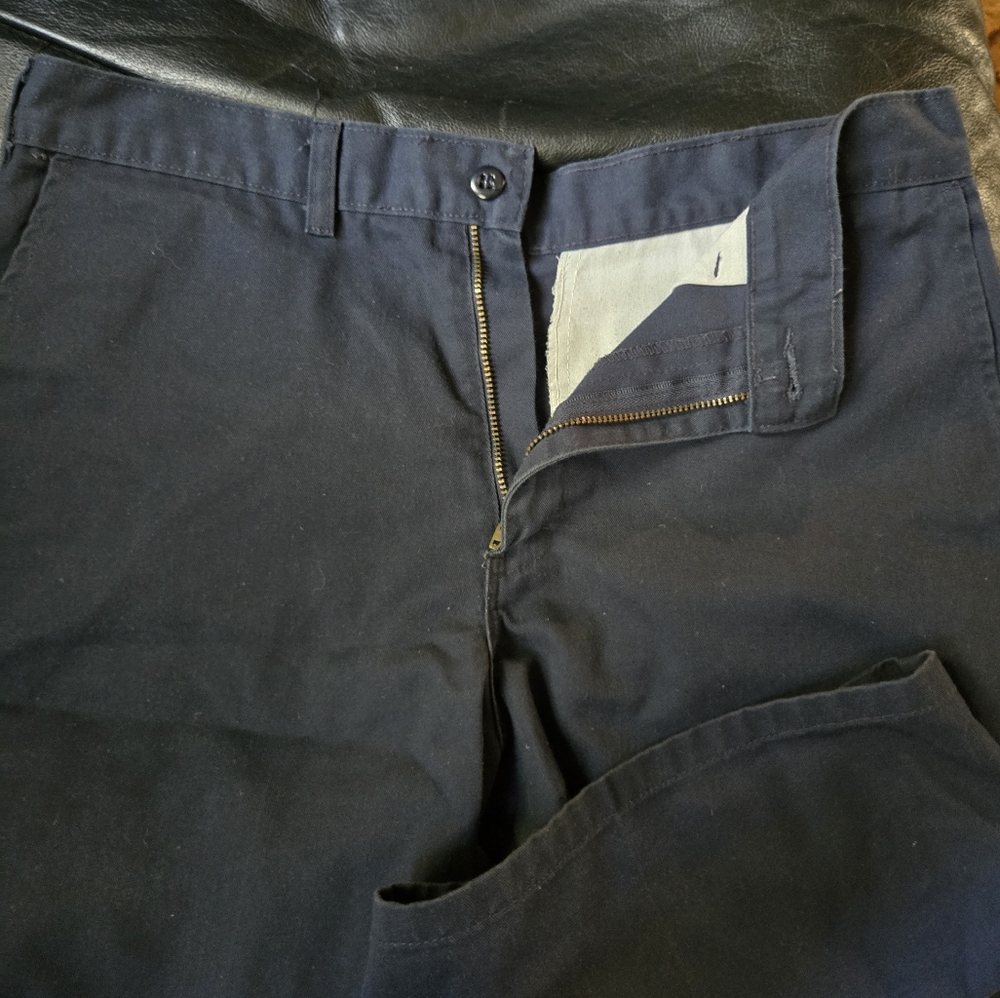 Dickies navy blue long style work shorts sz32 - Picture 3 of 6